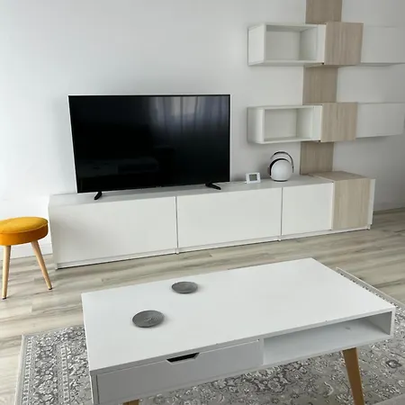 Cozi White Apartament Voluntari Exterior photo